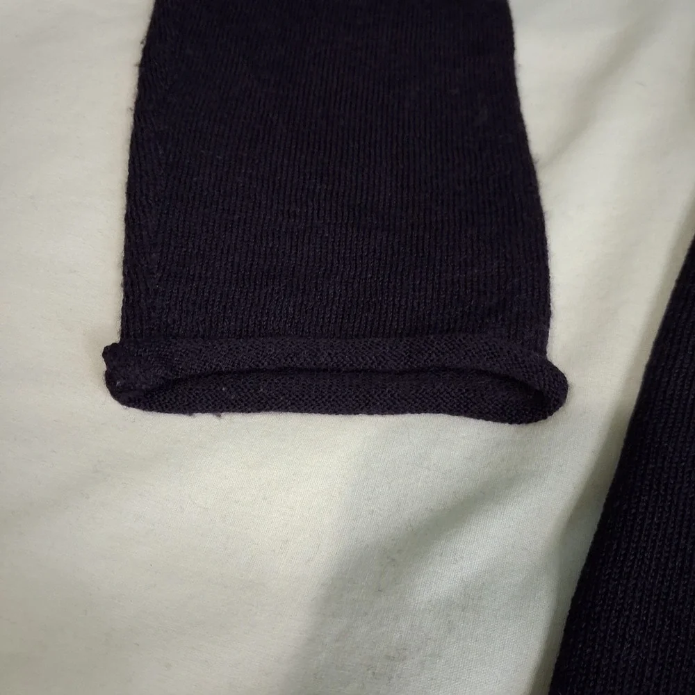 Tweeds Women's Cardigan Medium 100%  Merino Wool‎ Sweater Deep Purple Navy